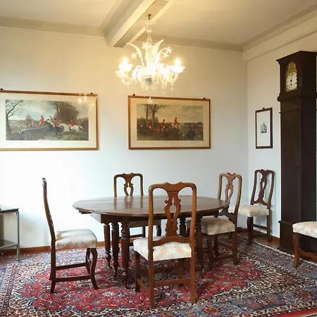 Oda ve Kahvaltı Palazzo Fineschi Sergardi *