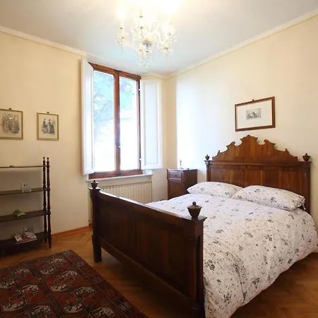 Palazzo Fineschi Sergardi Oda ve Kahvaltı Siena