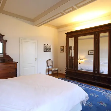 Bed & Breakfast D'epoca Palazzo Fineschi Sergardi *
